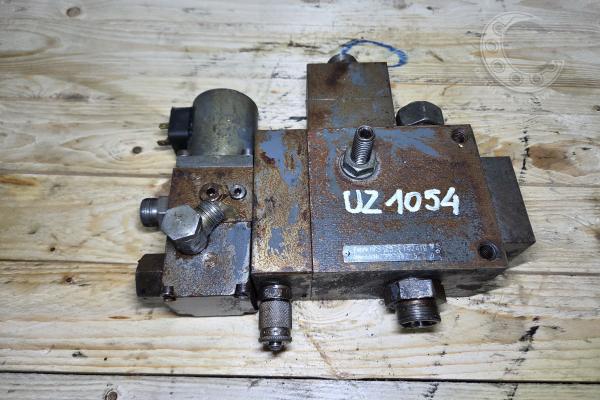 Zawór hydrauliczny dodatkowej funkcji/młot z LS