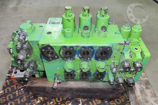 Rozdzielacz Sennebogen - Rexroth M7-1189-00/6*17-22X