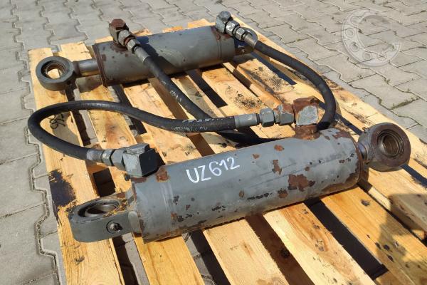 Liebherr A904C Li / A924 li / A924C Li - siłownik podpory 9920878 40/40/460/120/45