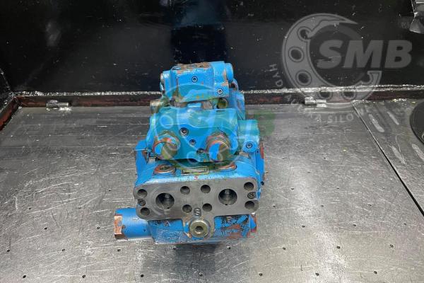 Silnik jazdy Fuchs BMR-105