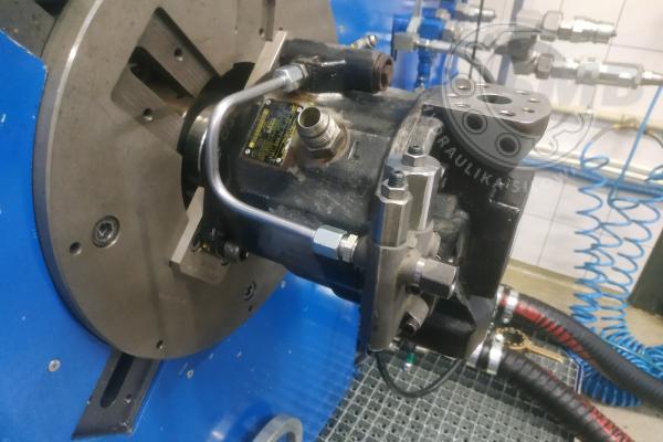 POMPA REXROTH A10VO71DFLR1/31R