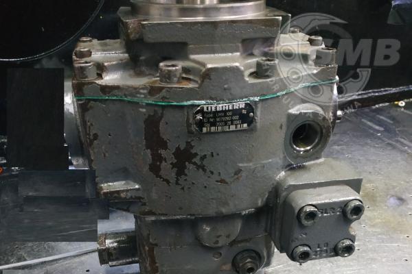 LIEBHERR SILNK JAZDY KOPARKI LMV100