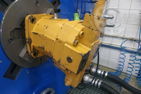 CAT 963D SILNIK REXROTH A6VM200EP2/63W-VAB017FXB-S R992000340 243-6645-06
