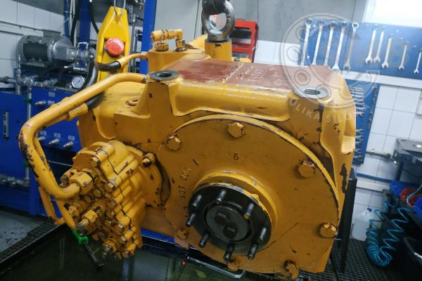 LIEBHERR SKRZYNIA ZF  KOPARKA KOŁOWA  2HL100 4143000124 5.35-1.39