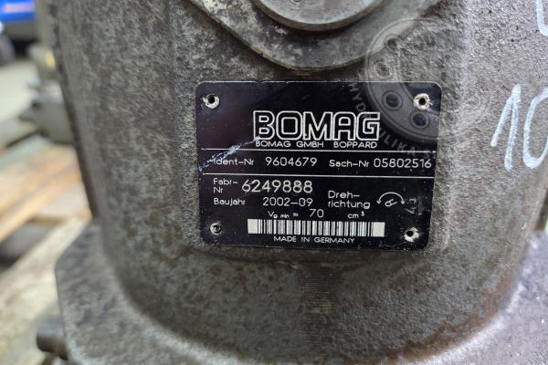 Kompaktor Bomag BC 572 RB - silnik hydrauliczny A6VM200HA2T/63W-VAB027A