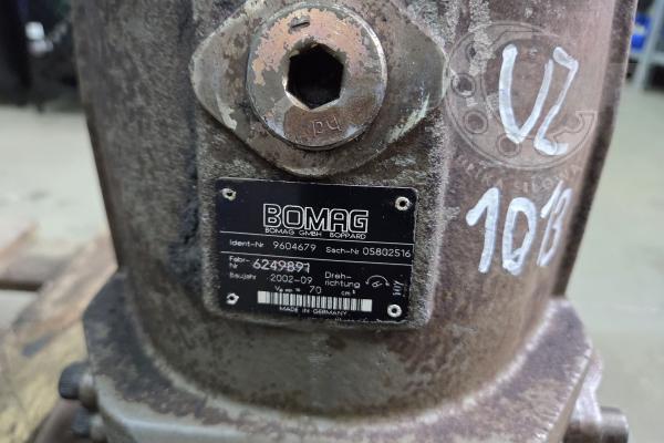 Kompaktor Bomag BC 572 RB - silnik hydrauliczny A6VM200HA2T/63W-VAB027A