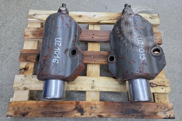 Liebherr A924C - siłownik stabilizator 9239424