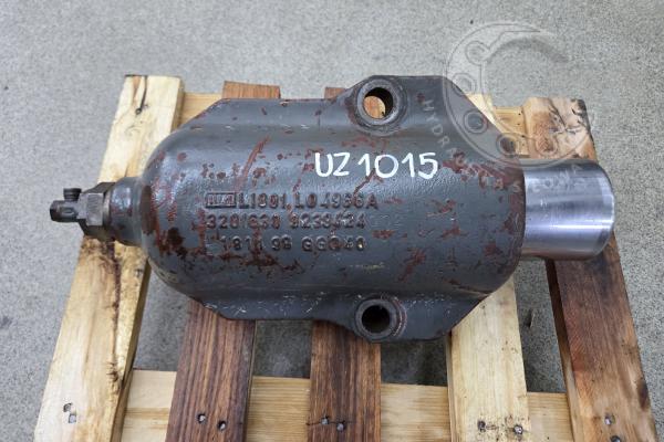 Liebherr A924C - siłownik stabilizator 9239424