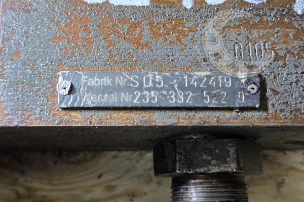 Zawór hydrauliczny dodatkowej funkcji/młot z LS