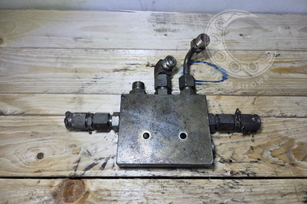 Blok hydrauliczny sterowania