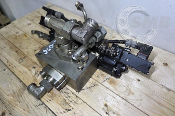 Rozdzielacz hydrauliczny Linde dodatkowej funkcji/młot z LS sterowanie elektryczne