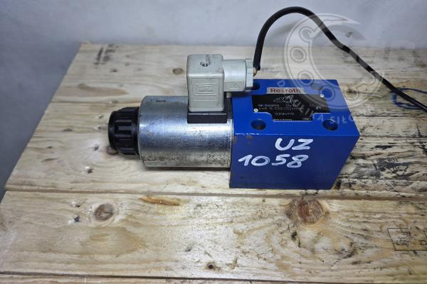 KIERUNKOWY ZAWÓR SUWAKOWY REXROTH 4WE10D3X/CG24N9K4