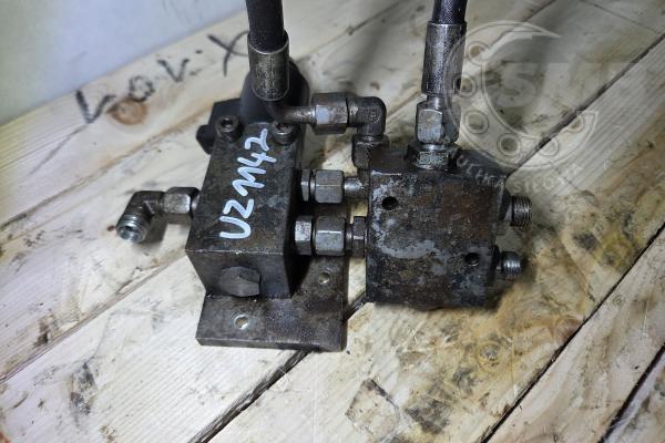 5010573 BLOK ZAWOROWY Z CEWKĄ I DODATKOWĄ KOSTKĄ