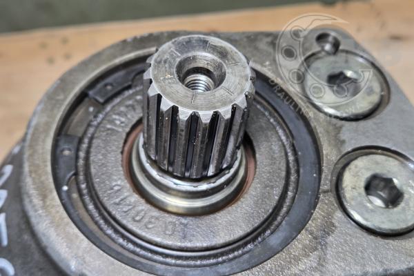 SILNIK LIEBHERR FMV100 9889315 - 200 Z ZAWOREM HAMOWANIA