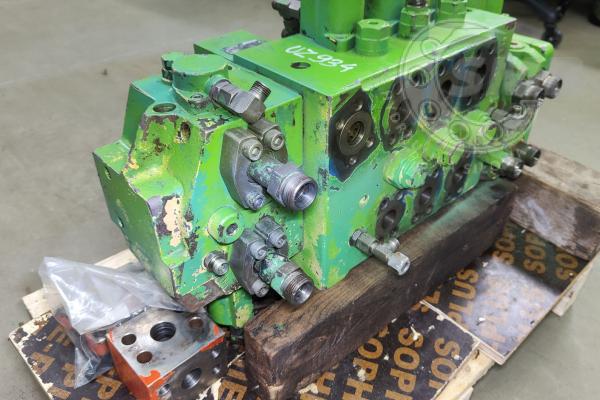 Rozdzielacz Sennebogen - Rexroth M7-1189-00/6*17-22X