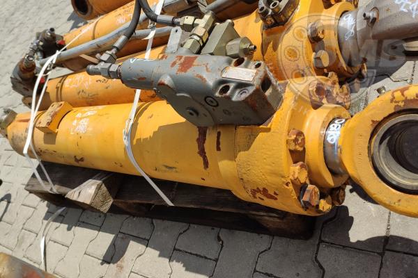 Siłownik Liebherr 934 bez zamka 70/70/192/1380/90