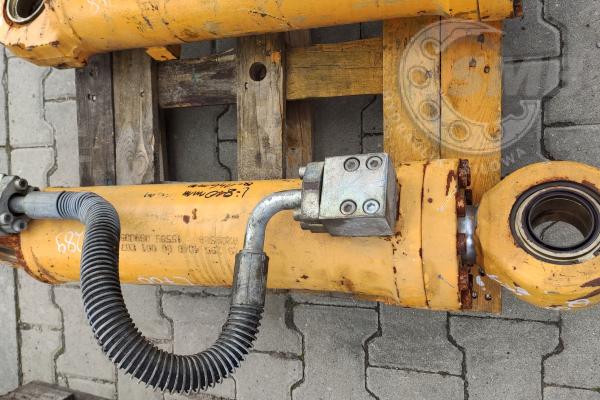 Siłownik Liebherr 934  60/60/145/700/70
