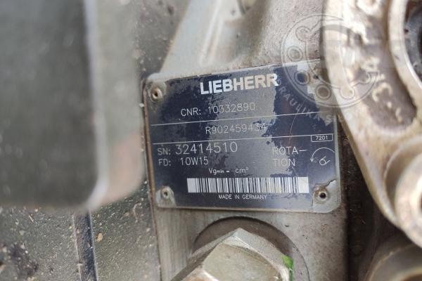 Chłodnica oleju z wentylatorem Liebherr 954C