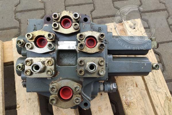 Rozdzielacz Liebherr 934 MO-2844-01/2MO-22PHWCM18-086