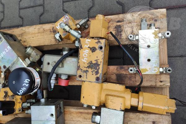 CAT 325C elementy hydrauliki