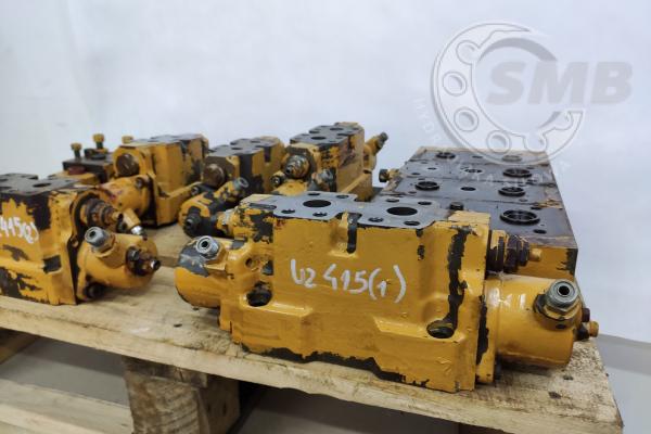 Sekcja rozdzielacza Liebherr Linde - monobloki