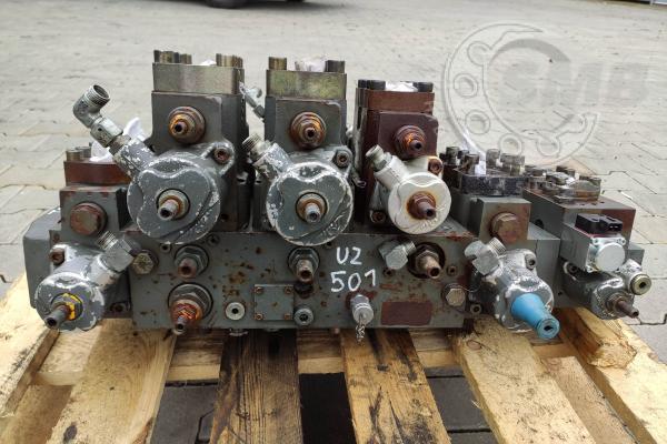 Rozdzielacz Linde Liebherr R924