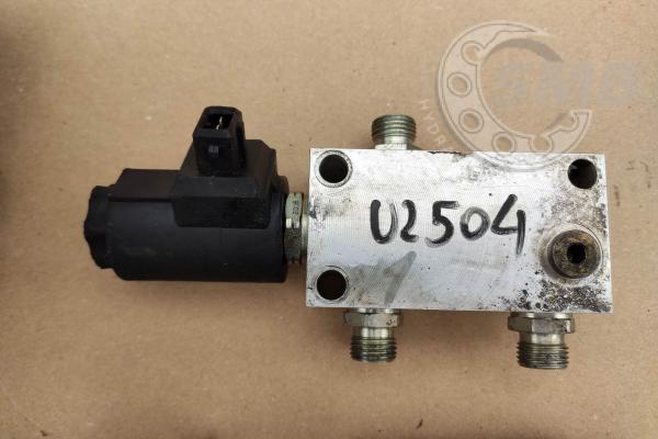 Liebherr 924 - elementy hydrauliki