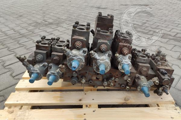 Liebherr rozdzielacz Linde