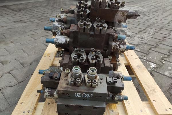 Liebherr rozdzielacz Linde