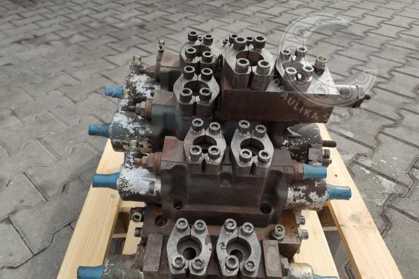 Liebherr rozdzielacz Linde
